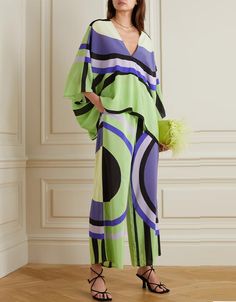 Silk Crepe Kaftan Co-Ord Set Processing Time : 10-15 Business Days Work : Printed Work Fabric:Silk Crepe Color:Light Green Loungewear Style, Bat Shirt, Loose Clothing, Fall Fabric, Loose Outfit, Co Ord Set, Green Silk, Silk Crepe, Dress With Cardigan