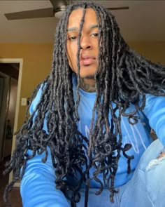 Soft Locs Men, Long Locs Hairstyles Men, Men With Long Locs, Long Dreads Men, Guys With Locs, Thick Locs Men, Long Dread Hairstyles For Men, Toxic Character, Men With Dreadlocks