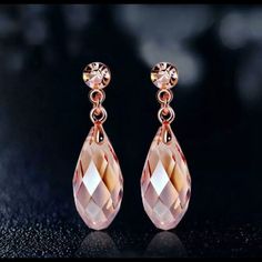 Final Reductionthese Seriously Stunning 18k Rose Gold Gp Teardrop Dangle Earrings Are A Must Have!! They Are Of Excellent Quality And So Beautiful!! I’m Super Excited About These Beauties And I Just Know You Will Be Too!! Bnwt/Stunning Material: Crystal, Alloy Measurements: 1.3” Length Seriously Bundle Up To Save Big Time!! Elegant Pink Dangle Crystal Earrings, Rose Gold Crystal Drop Earrings, Elegant Pink Teardrop Earrings For Gift, Elegant Pink Teardrop Earrings For Party, Elegant Pink Teardrop Earrings As Gift, Elegant Pink Teardrop Earrings, Pink Drop Crystal Earrings For Party, Rose Gold Teardrop Earrings For Party, Elegant Pink Crystal Drop Earrings