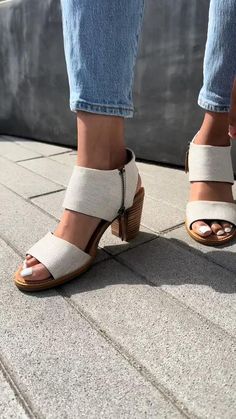 Elevate any outfit with the chic Majorca Rope Natural Platform Sandal. Indulge in the hand-woven charm of the basket weave block heels, wrapped in authentic jute for that perfect boho touch. 🌿 Step onto the comfortable platform and stride in style with the natural upper that complements every ensemble. 
Ready to walk in the spotlight? 🌟💃
✨ Discover Your Perfect Pair Today! ✨ Casual Block Heels For Summer, Comfortable Open Heel Summer Heels, Casual Summer Block Heels With Stacked Heel, Casual Block Heels With Stacked Heel For Summer, Casual Beach Block Heels, Casual Open Heel Block Heels For Spring, Casual Spring Block Heels With Round Toe, Summer Block Heel With Cushioned Footbed, Summer Block Heels With Cushioned Open Heel