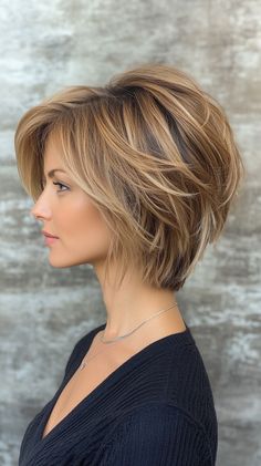 Short Layered Haircuts Layers Short, Framing Layers, Easy Morning, Styling Guide, Short Layered, Short Layered Haircuts, Short Layers