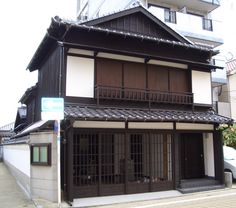 Japanese Apartment Exterior, Japanese Mansion, Round Gazebo, Edo Japan, Traditional Architect, Japanese House Design