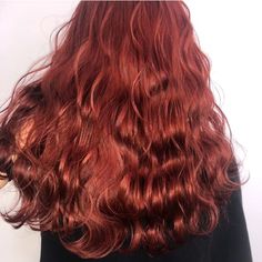 Dark Orange Red Hair, Dark Red Orange Hair, Dark Ginger Hair, Red Orange Hair, Beautiful Hair Color, Hair Tattoos, Auburn Hair, Copper Hair