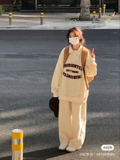 Korean Girl Aesthetic, Comfy Korean Outfits, Muslim Outfits Casual, Casual College Outfits, Clothes Korean Style, Everyday Fashion Outfits, Easy Trendy Outfits, Outfit Inspiration Fall, Simple Trendy Outfits