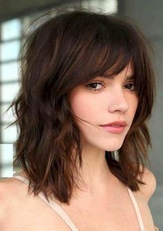 Tapered Medium Length Hair, Italy Hair, Shag Cut, Balayage Bob, Hairstyles 2024, Bangs With Medium Hair, Grey Style, Penteado Cabelo Curto