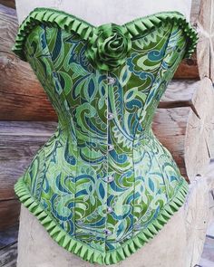 Elegant Green Summer Corset, Green Corset With Boned Bodice, Green Summer Corset, Elegant Green Overbust Corset, Green Underbust Corset, Green Corset, Victorian Corset, Corsets, Prom Dress