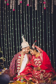 Sindur Dan Photography, Bengali Wedding Aesthetic, Bengali Wedding Decoration, Bengali Wedding Photography, Bengali Marriage, Kolkata Wedding, Romantic Couple Photoshoot, Bengali Culture, Indian Bride Poses