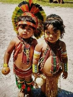 Native American Facts, Native American Children, Native American Pictures, Child Smile, Native American Peoples, Native American Tribes, Native American History