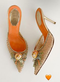 Spring Heels, Embellished Shoes, Crazy Shoes, Shoe Obsession, Beautiful Shoes