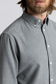 100% Organic cotton Soft, brushed mid-weight 173g/sqm 2/2 twill Ring spun, 2-ply yarn Box pleat at back Button-down collar Single-buttoned cuffs Mother of Pearl buttons A piece in ASKET's single permanent collection Classic Relaxed Fit Flannel Shirt For Everyday, Classic Cotton Flannel Shirt For Work, Business Casual Cotton Flannel Shirt For Fall, Cotton Flannel Shirt With Button Cuffs For Work, Classic Cotton Flannel Shirt For Everyday, Classic Long Sleeve Cotton Flannel Shirt, Classic Everyday Cotton Flannel Shirt, Classic Collared Flannel Shirt With Button Cuffs, Classic Flannel Shirt With Spread Collar And Relaxed Fit