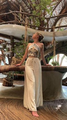 Goa Outfits, Cancun Outfits, Stile Boho Chic, Modest Summer Outfits, Europe Outfits, Chique Outfits, Mode Boho, Looks Party, Casual Day Outfits