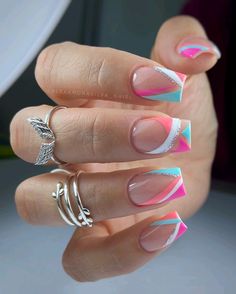 Summer Nail French Tip Designs, Fun French Tips Square, Summer Nail Designs 2024 Square, Cute Summer Nails 2024 French Tip, French Manicure Summer 2024, Spring Nails 2024 Trends French Tip, Nail Tip Designs, French Manicure Nails, Stylish Nails Designs