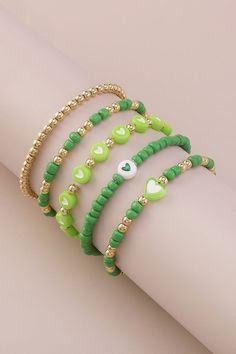 قلادات متدلية, Anting Manik, Clay Bead Necklace, Diy Beaded Rings, Homemade Bracelets, Ideas Decoracion, Making Bracelets, Bead Charms Diy