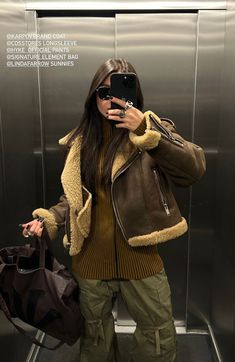 Double Faced Jacket Outfit, Double Faced Jacket, Ootd Winter, Jacket Outfit, Fall Fits, Winter Fits, Outfit Style, Winter Outfit