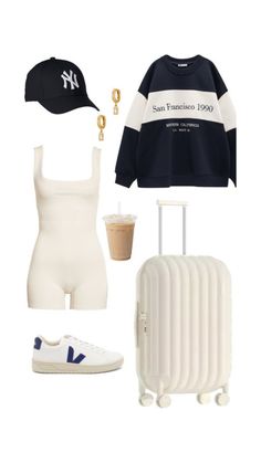 Ibiza Airport Outfit, Airport Outfit Inspo Summer, Airport Outfit Shein, Airport Outfit Kpop Dr, Airport Outfit Tropical Vacation, Airport Outfit Hot Weather, Airplane Outfit Summer Airport Style, White Airport Outfit