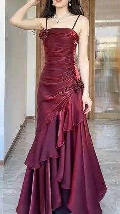 Floor Length Formal Dress, Red Dresses Formal, Long Sleeve Dress Design, Korean Prom, Red Dress Aesthetic, Wedding Dress Cheap, Burgundy Party Dress, Burgundy Party, 90s Prom Dress