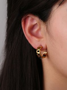 These Wide Chain Clip-On Hoop Earrings are crafted with a gold-plated alloy and designed with a simple yet elegant shape, making them a timeless and sophisticated addition to any look. The clip-on closure is easy to use and secure. MATERIALS Thick 18k gold-plated stainless steel SIZE & WEIGHT 18.7mm diameter approx. 2.5g per earring approx. No piercings required Sold as a pair Features our signature resin clip for a snug but comfortable fit on your lobe Clip On Earring, Easy To Use, Clip On Earrings, Gold Earrings, Piercings, Lego, 18k Gold, Gold Plate, Hoop Earrings