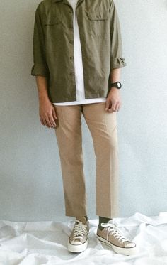 Man Earth Tone Outfit, Earth Tone Combinations, Earth Tone Color Combinations Outfit, Earth Colors Outfit For Men, Khaki Combinations Outfit, Men’s Khakis Outfit, Earth Colour Outfit, Earth Tone Men Outfit Casual, Earth Color Outfit Men