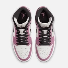 Style No. DC7267-500 Color: Light Mulberry/Light Bone/White/Black You know and love the Air Jordan 1, now get the perennial favorite in a fresh mix of hues. It's got all the classic details that make it instantly recognizable, with suede and leather and a textile tongue tagged with a woven label. Air Jordan 1 Mid SE Women's Shoes Air Jordans Women, Jordan Model, Air Jordan 1 Mid Se, Womens Air Jordans, Jordans Women, Nike Acg, Newest Jordans, Womens Basketball, Air Jordan 1 Mid