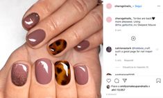 Tortoise Shell Nails: la tendenza unghie 2020 per chi ama l'animalier Tortoise Shell Nails, Shell Nails, Mauve Nails, Style Nails, Turtle Shell, Hard Gel, Bridal Nails, French Manicure