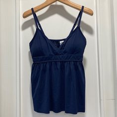 Loft Beach Size Small New With Tags V-neck Tankini With Built-in Bra For Beach, Blue Swim Dress With Built-in Bra For Beach, Summer Beach Tank Top With Built-in Bra, Summer Camisole Tankini With Built-in Bra, Solid Sleeveless Tankini For Spring, Spring Sleeveless Tankini, Spring Sleeveless Solid Color Tankini, Camisole Swimwear With Built-in Bra For Vacation, V-neck Tank Top With Built-in Bra For Beach