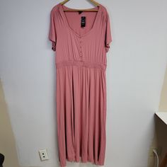 New With Tags! (See Pictures) No Flaws Or Stains Women's Plus Size 2x (Vanity Size 2 ) Measurements In Pictures Machine Washable Happy To Answer Any Questions! Style Profile: Casual Modern Preppy Lightweight Flowy Feminine Spring Casual Pink Maxi Smocked Dress, Spring Nursing-friendly Pink Maternity Dress, Bohemian Floral Dress, Modern Preppy, Strapless Ruffle Dress, Torrid Dresses, Navy Floral Dress, Cami Maxi Dress, Crochet Maxi Dress