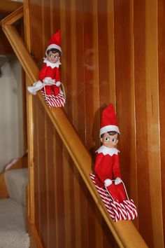 two elfs are climbing the stairs together