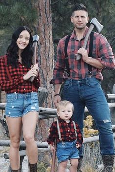 Halloween Costumes Family Of Four, 3 Family Halloween Costumes, Family Of 3 Halloween Costumes, 3 Halloween Costumes, Lumberjack Costume, Outfit Ideas Halloween