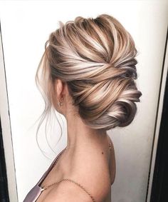 Diy Updo, Updo Hairstyles Tutorials, Bride Hairstyle, Hair Bun Tutorial, Bride Hair, Effortless Hairstyles, Low Bun, Braided Hairstyles Updo, Wedding Hairstyles Updo