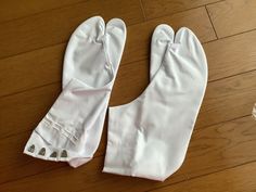 Japnese genuine tabi socks for Kimono, Made in Japan. JP: 27 cm  Aporox: EU: 43 US: 10.5 UK 8 New. Tabi Knee High, Tabi Slippers, Tabi Shoes Sneakers, Tabi Footwear, Japanese Tabi Socks, Tabi Socks, Socks And Hosiery, Hosiery, Made In Japan