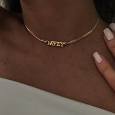 -18 carat gold plated 925 sterling silver herringbone name necklace. Gold, silver and rose gold color options. Very stylish and high quality product. -100% hypoallergenic (no green skin or rashes). -Each order will come in jewelry box. -Express shipping worldwide. Check our store to see all the other unique pieces we have to offer! Trendy Personalized Sterling Silver Jewelry, Trendy 14k Gold Jewelry For Anniversary, Everyday Adjustable Nameplate Jewelry, Trendy Hypoallergenic Jewelry For Anniversary, Trendy Gold Jewelry With Name Detail, Adjustable Engraved Snake Chain Jewelry, Trendy Engraved Silver Jewelry, Trendy Custom Name Jewelry For Everyday, Trendy Custom Name Jewelry For Everyday Wear