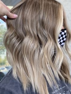 Blonde Highlights On Brown Hair With Money Piece, Blonde Balayage With Face Framing, Balayage With Face Framing Highlights, Balayage With Face Framing, Blonde To Light Brown Before And After, Lived In Blonde Balayage, Soft Blonde Balayage, Darker Blonde, Face Framing Highlights