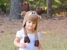 Crochet Hats For Kids, Moose Hat, Bernat Super Value Yarn, Crochet Images, Moose Animal, Deer Crochet, Reverse Single Crochet, Crochet Mug Cozy, Crochet Mug