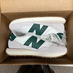 Men’s New Balance 237 Sneakers. Size 10. Brand New, Never Worn. New Balance Custom Casual Jogging Sneakers, New Balance Shoes Men, New Balance Shoes, Sneaker Brands, Mens Shoes Sneakers, New Balance, Size 10, Shoes Mens, Men's Shoes