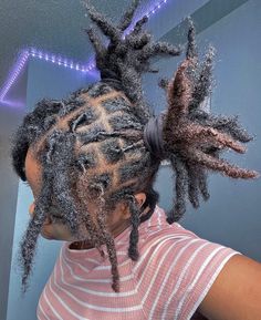 Thick Locs Styles, Updo Black Women, Locs Updo, Freeform Locs, Hair Dye Videos, Thick Locs, Natural Locs, Locs Styles, Loc Hairstyles