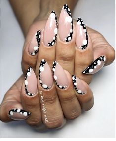 Braid Styles For Short Natural Hair, French Nail Styles, French Nail Art Designs, Biab Nail, Summer Manicures, Nail Design Glitter, 2024 Bride, Nails Inspired, Art Designs Ideas