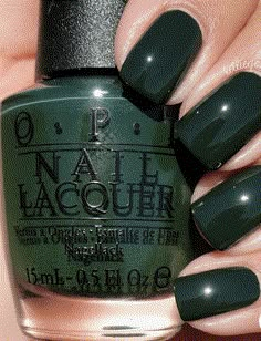 Dark Green Nail Polish, Green Manicure, Nagel Stamping, Metallic Nail Art, Dark Green Nails, Green Nail Polish, Green Nail