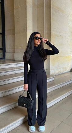 Black Smart Casual Outfit, Smart Business Casual, Europe Fits, Form Outfits, Stile Casual Chic, Outfits Cold, Chique Outfit, Sixth Form, Mode Zara