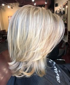 Haircuts Layered, Sweet Hairstyles, Layer Cut, Medium Layered Haircuts, Medium Layered Hair, Blonde Haircuts, Medium Layered, Shoulder Hair, Mid Length Hair