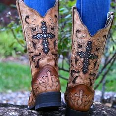 Corral Antique Saddle Leather, Metal Cross Cowgirl Boots! Handmade In Mexico, Style #C1167, From Corrals Vintage Line. Square Toe, 1.5" Roping Heel, Leather Sole, Leather Lining. Gorgeous Tan Distressed Leather. Shaft Has Cut Out Designs With Dark Brown Leather Inlaid & Large Crosses With Silver Studs. Part Of The Boot Vamp & Heel Are Covered With Caramel Brown Overlay Leather. Gorgeous Boots That Would Look Amazing At A Country Wedding Or County Fair Dance But Are Comfortable/Practical Enough To Pair With Jeans For A Great Every Day Wear Boot. Size 9.5 M (Regular Width) Excellent Pre-Owned Condition, Still Just Like New. Worn Only Once For Approx 20 Minutes For An Indoor Photo Shoot. Cos Cross Boots, Brown Overlay, Indoor Photo Shoot, Corral Cowgirl Boots, Gorgeous Boots, Mexico Style, Corral Boots, Ariat Boots, Black Cowboy