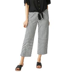 Ellos Women's Gingham Crop Pants Pants.Nothing says summer like gingham. A timeless pattern in a modern silhouette, this is how you wear the pants this season! Pair it with our tie-front blouse & slides to finish your look. Wide leg silhouettePull onFlat front with back elastic2 front pockets25" inseamCottonMachine wash cold; imported . About the brand: Ellos believes in modern and effortless dressing for plus size clothing for women. Our clothes are for every part of your life, letting you be y Look Wide Leg, Scandinavian Lifestyle, Target Clothes, Cropped Wide Leg Pants, Soft Pants, Wide Leg Linen Pants, Tie Front Blouse, Summer Styles, Plus Size Clothing For Women