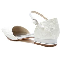 Shop Women's White Lace Pointed Toe Ankle Strap Wedding Flat Shoes color White for Anniversary, School, Wedding with worldwide Free shipping & Free return. Wedding Flat Shoes, Bridesmaid Shoes Flat, School Wedding, Shoes Elegant, Wedding Shoes Lace, Lace Shoes, Wedding Shoes Flats, Wedding Flats, Bridesmaid Shoes