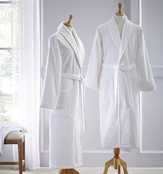 Plush, cozy, and warm, our ultra-smooth, cotton velour unisex robe is designed to keep you perfectly pampered. Fairfield features a shawl collar and two patch pockets for the most luxurious and chic lounge style. Lead time for monogrammed items is 2-4 weeks after the order has been placed. No returns are permitted on monogrammed items unless product is defective in materials or workmanship. Please reference our Shipping & Returns policy for more information. Luxury Robes, White Shawl, Lounge Style, Chic Lounge, Rolled Collar, Modern Classic Style, Linen Shades, Shawl Collar, One Size Fits All