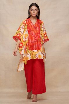 Yellow linen short kaftan featuring all over floral blossom print and red pintucked bodice. - Aza Fashions Vibrant Print V-neck Tunic, V-neck Floral Print Beach Sets, Red Bohemian Floral Print Sets, Red Short Sleeve Tunic, Red Kaftan With Floral Print And Kimono Sleeves, Red Floral Print Kaftan With Kimono Sleeves, Red Floral Print Tunic Kaftan, Red Floral Print Kaftan For Spring, Red V-neck Kaftan For Spring