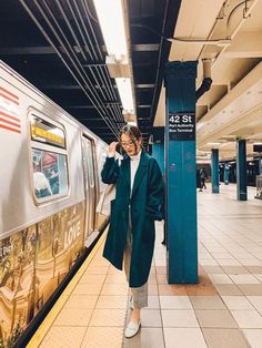 The perfect flat to get you through your day. pc: @onehappyysoul #WomensFootwear #Shoes #Style #Comfort #Flats #Loafers #Cute #Commuter #Workwear Port Authority, Warm Weather