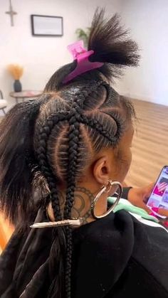 4 Criss Cross Stitch Braids In A Bun, 4 Stitch Braids With Design, Kid Feed In Braid Styles, Easy Feed In Braids Hairstyles, Unique Cornrow Hairstyles, Quick Braid Styles Black Hair Kids, Kids Feed In Braids, Kids Stitch Braids, 6 Feed In Braids Hairstyles