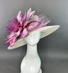 Ivory Oval Hat adorned oversized purple floral bloom. Adorned with netting and the jeweled bee, my signature mark on all of my designer pieces. This piece is adjustable with an internal elastic to fit crown size 22.5" and smaller. Please measure prior to purchasing as all sales are final. Searching for a custom piece? Please contact me via email: TheHatHive@gmail.com for details and pricing. Don't forget to follow us on Instagram @TheHatHive Yellow Fascinator, Fascinator Hats Diy, Ivory Hat, Derby Hats Fascinators, Bridal Hat, Feather Decor, Kentucky Derby Hats, Feather Flower, Kentucky Derby Hat