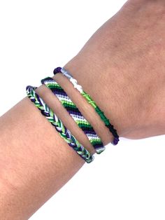 MATCHING ITEMS: - This style, different flags: https://etsy.me/3tj7Ity - Asexual creations:https://etsy.me/3RekZ07 - Aromantic creations:https://etsy.me/3O8C8qG Subtle aroace friendship bracelets perfect to show your pride. Inspired by LGBT community flags. In this listing I offer bracelets in aroace colors, please look up for matching items to find your flag or write to me if you can't find yours! Unisex, perfect for man and woman. Available in 3 styles: 1. Braid total lenght: 35 cm (13.78 in) Green Hypoallergenic Friendship Bracelets, Green Hypoallergenic Friendship Bracelet, Hypoallergenic Green Friendship Bracelets, Oriented Aroace, Chinese Staircase, 1 Braid, Lgbt Bracelet, Aro Ace, Different Flags