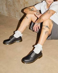 Doc Marten Outfit Men, Martens Boots Outfits, Doc Martens Boots Outfit, Mens Doc Martens, 1461 Smooth Leather Oxford Shoes, Doc Martens Outfit Men, Martens Outfit, Dr Martens Outfit, Black Dr Martens