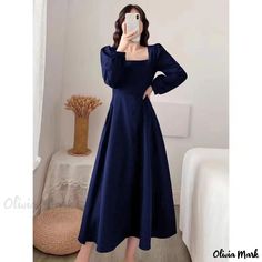 Olivia Mark - Womens Fashionable Long Sleeve Midi Dress with Square Neckline and Knee-Length - Black Navy Blue Dress Long Sleeve, Black Long Sleeve Midi Dress, Dress With Square Neckline, Outfits Dress, Long Sleeve Shift Dress, Vestidos Vintage, Womens Black Dress, Sleeve Midi Dress, Long Sleeve Midi